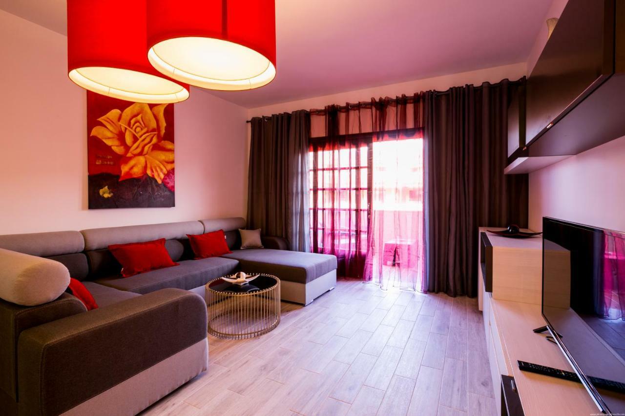 Spacious & Stylish Apartment Los Cristianos Los Cristianos  Ngoại thất bức ảnh